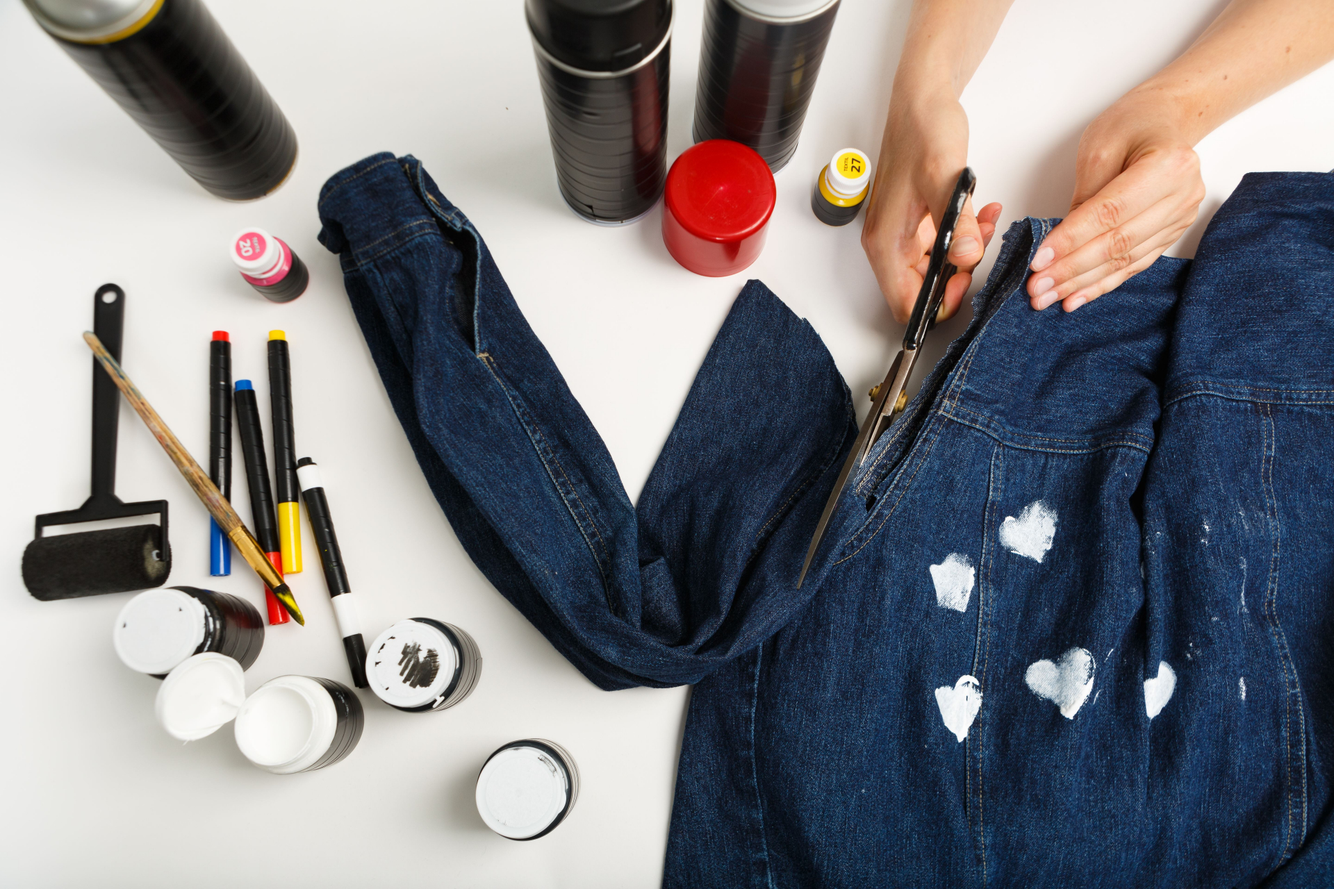 着なくなったTシャツが生まれ変わる！おしゃれなリメイクアイデア集