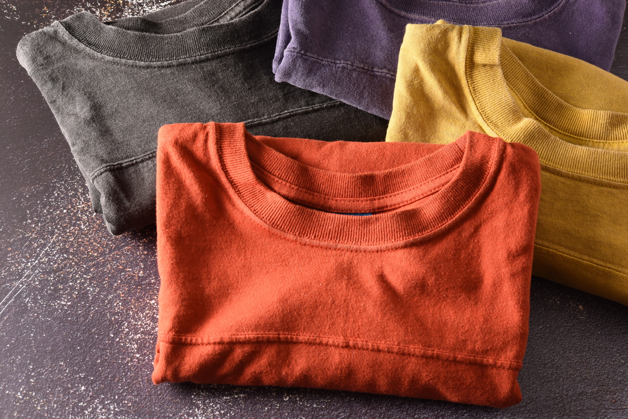 オリジナルTシャツの値段相場は？デザインやTシャツの種類もチェック