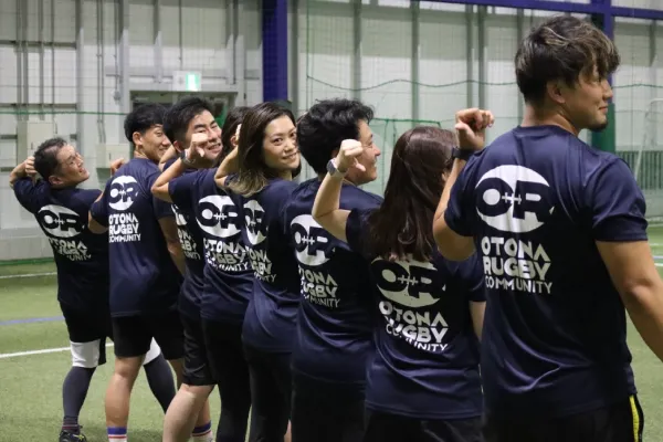 ラグビーチームのお揃いオリジナルドライTシャツ作成事例｜おとなラグビーコミュニティー様（シルクスクリーン）