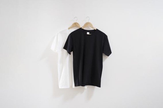 オリジナルTシャツにタグを付けて世界に1枚だけのTシャツを作ろう！作り方を解説