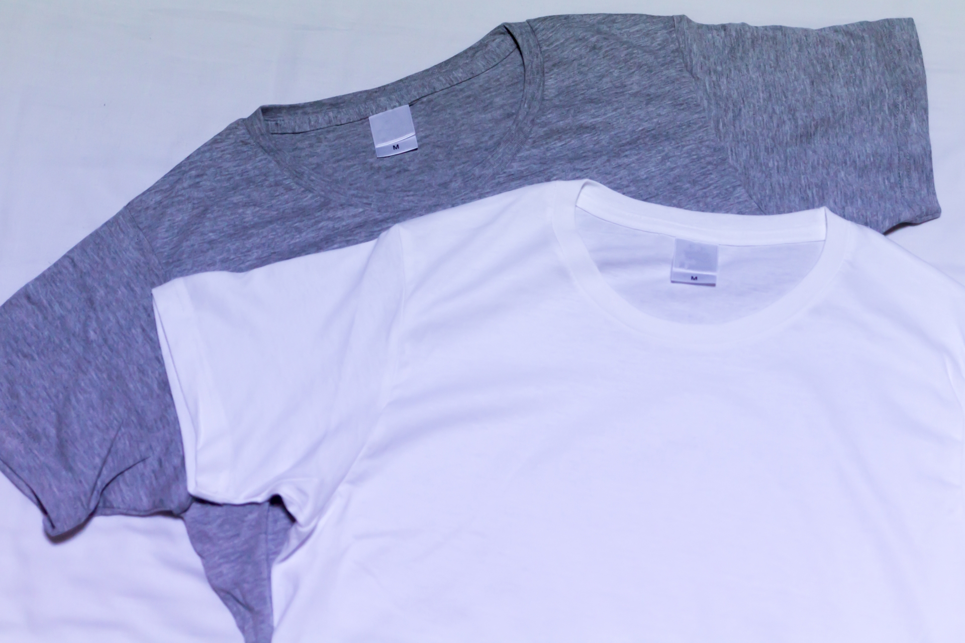 オリジナルTシャツにも最適！ポリエステル素材の魅力を徹底解説